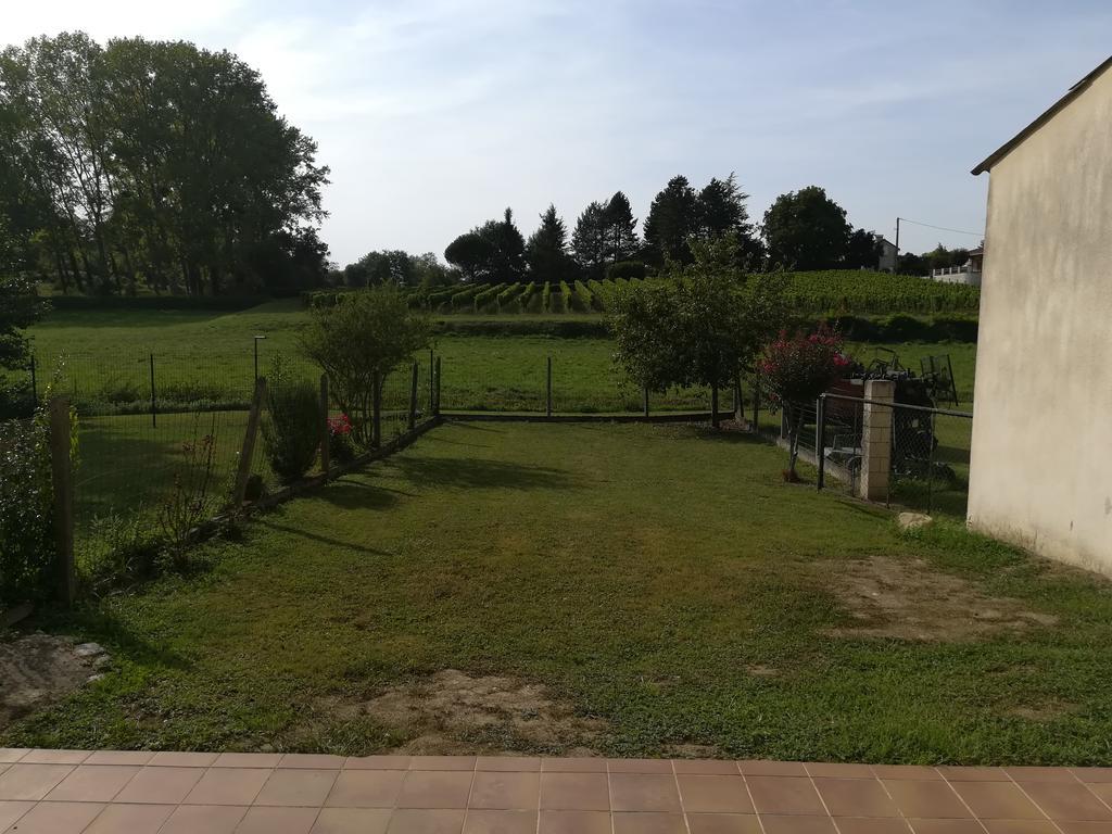 Gîte du vignoble Sidky Lussac  Eksteriør billede